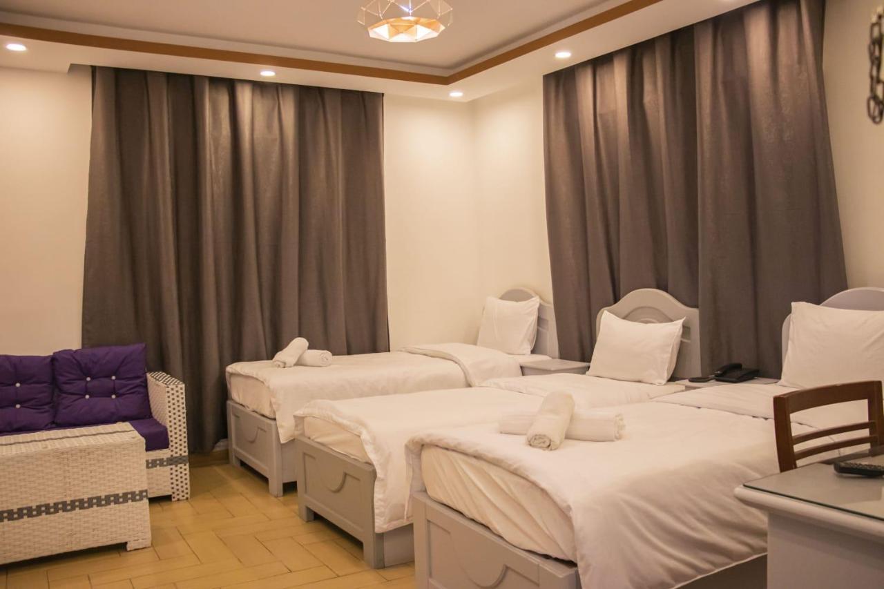 Hotel Plaza