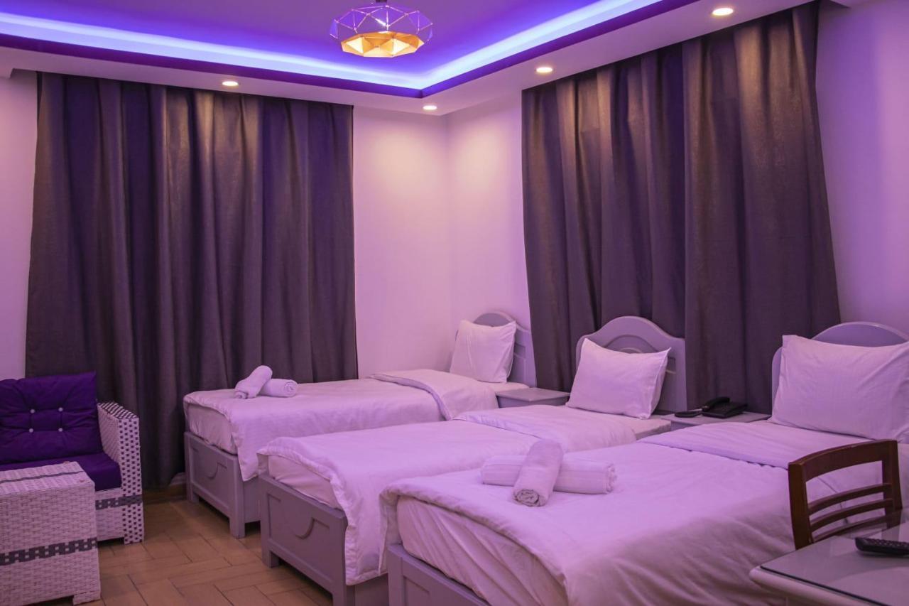 Hotel Plaza 3*